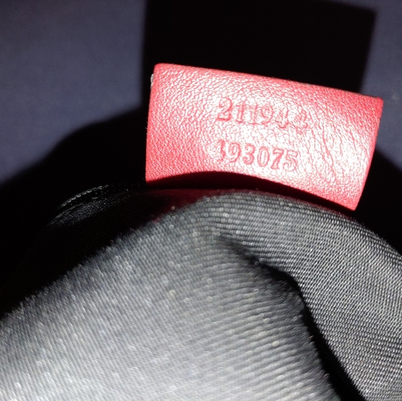 Gucci sukey handbag - Picture 7 of 13